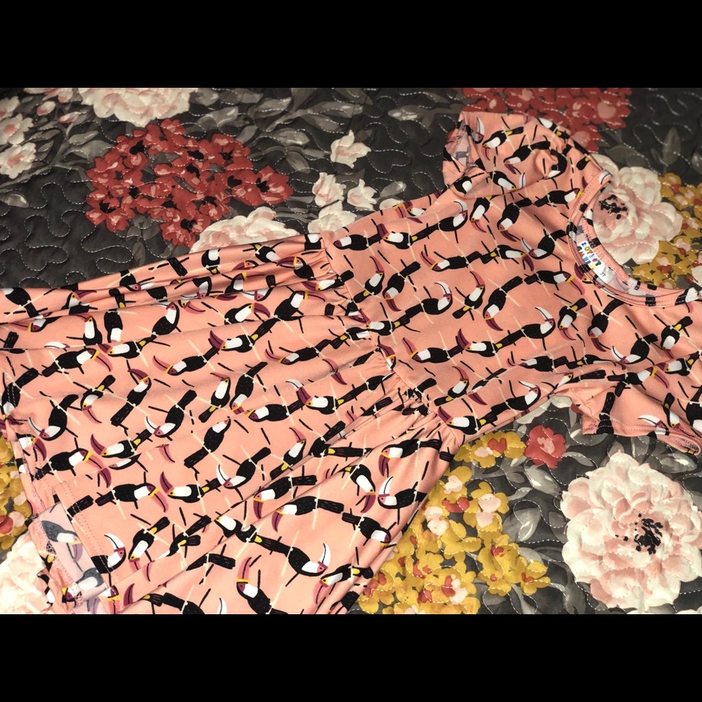 2T Dot Dot Smile Cap Sleeve Dress